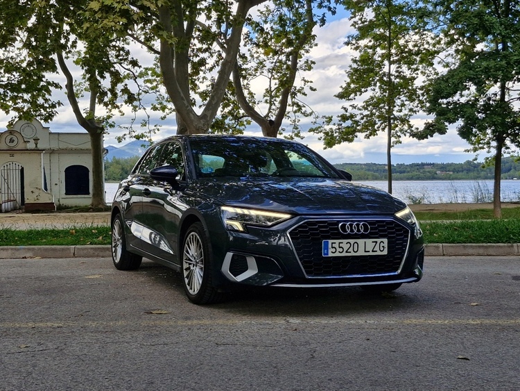Audi A3 Sportback 30 TFSI advanced foto miniatura
