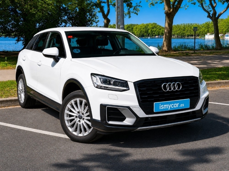 Audi Q2 30 TFSI design foto miniatura